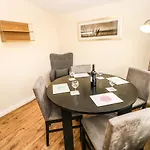 Primrose Holiday home